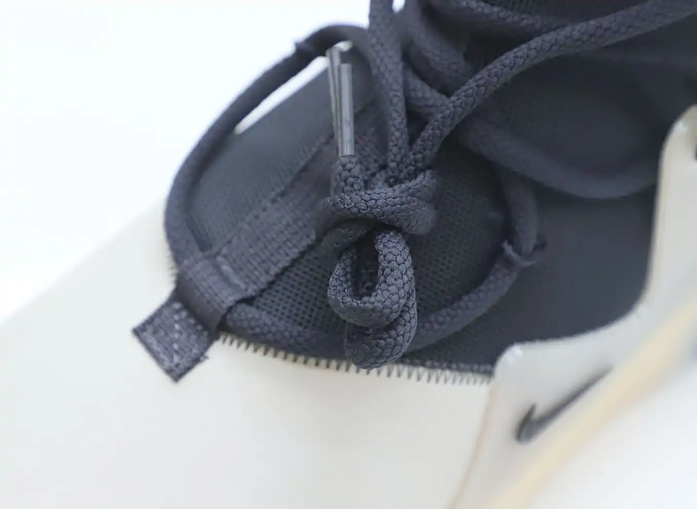 hype Nike Air Fear of God 1 string fog