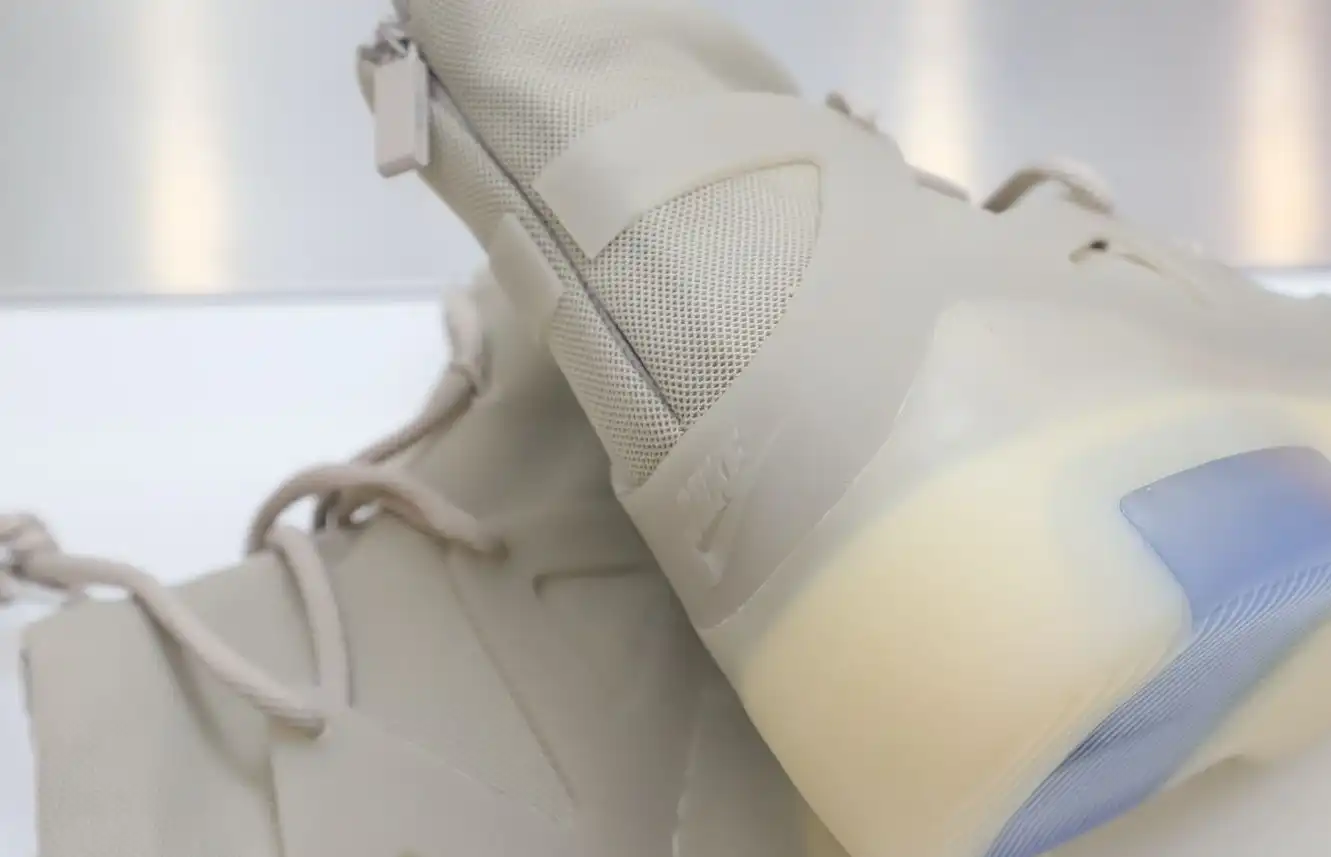 hype Nike Air Fear of God 1  oatmeal fog