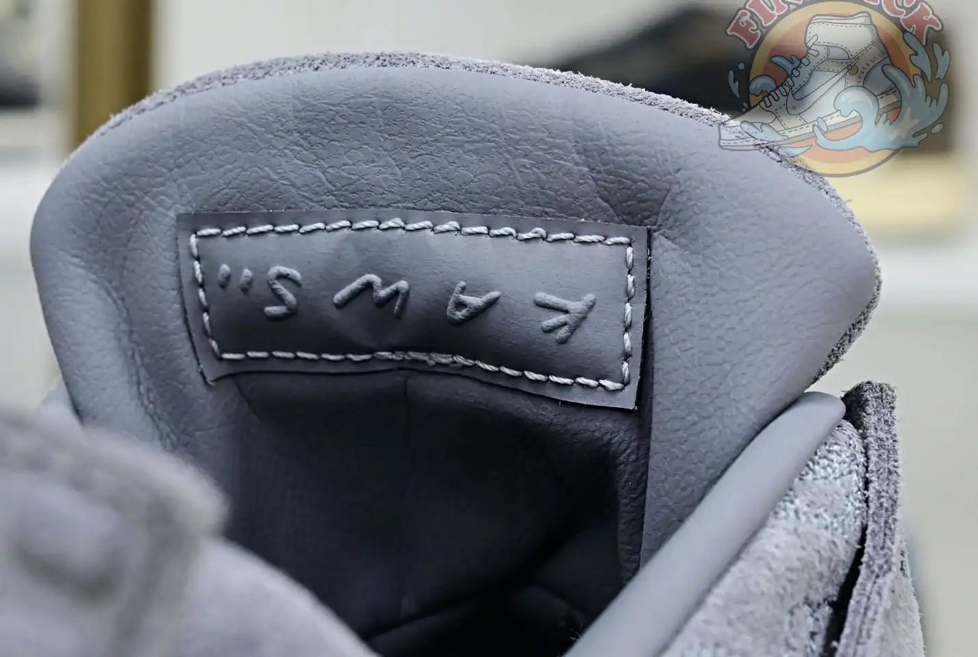 Jordan Air Jordan 4 retro kaws