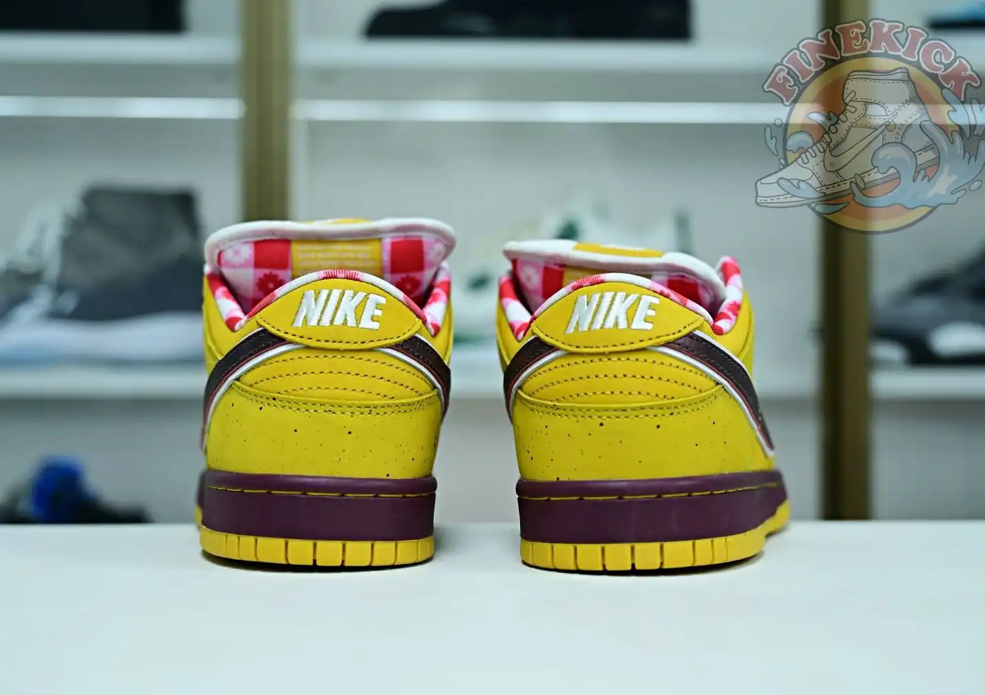 hype Nike Dunk SB Low YellowLobster