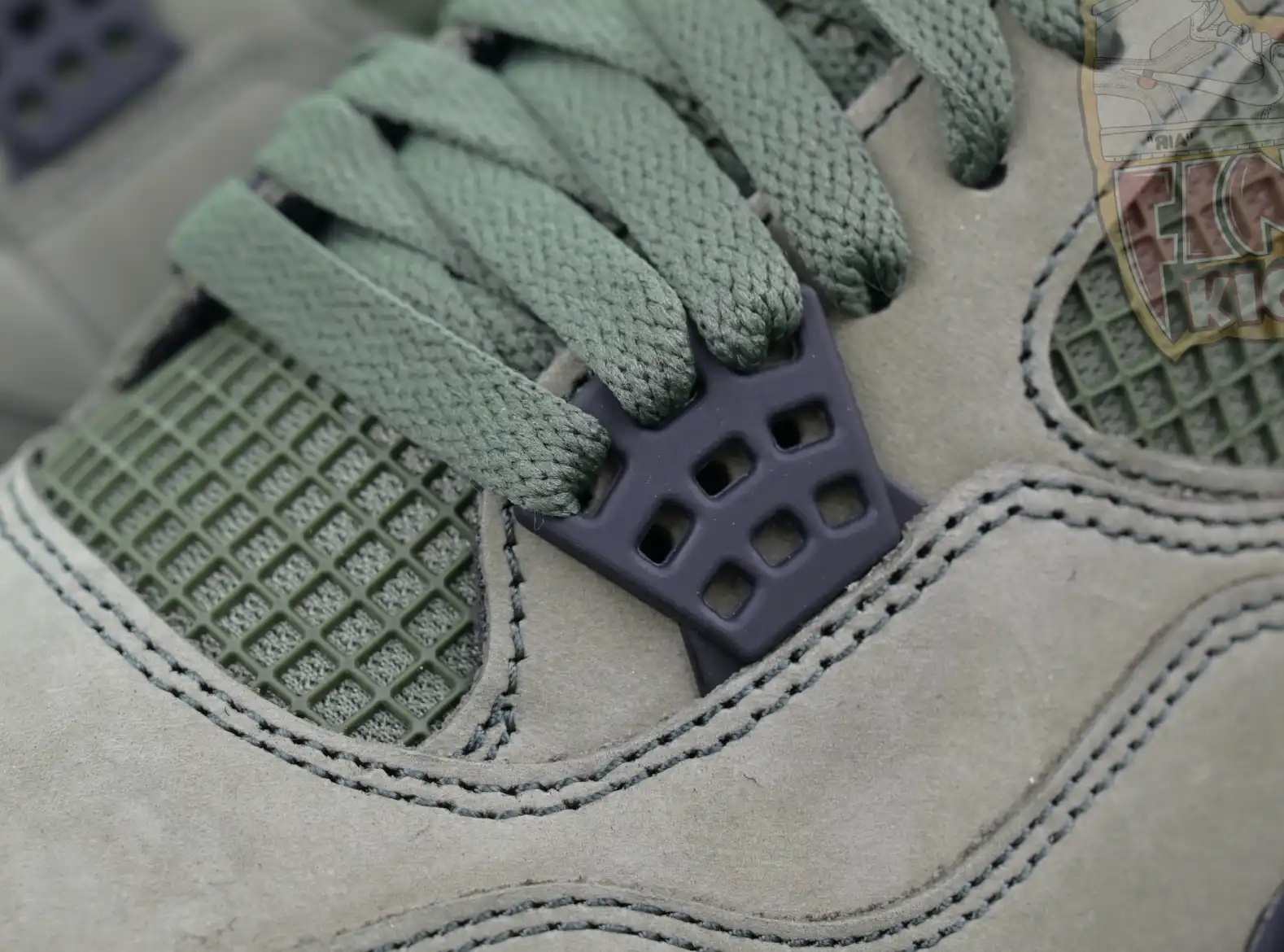 UNDEFEATED x Jordan Air Jordan 4 Retro UNDFTD