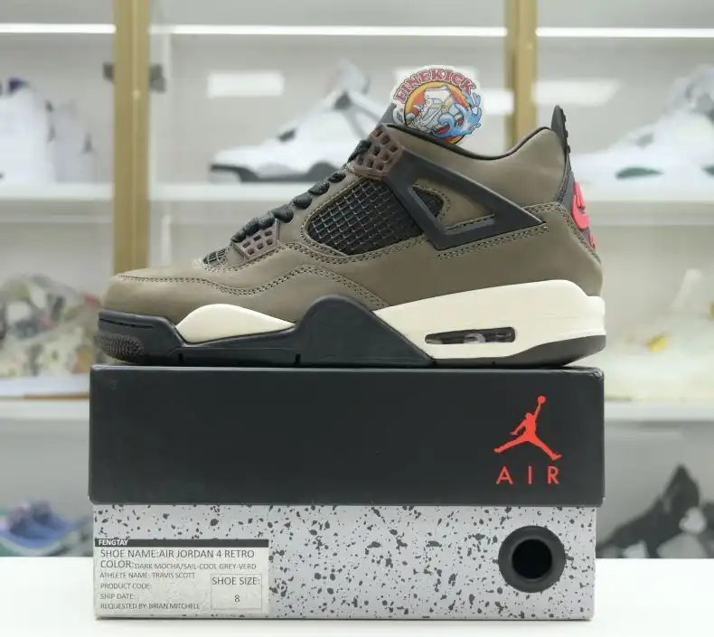 AIR JORDAN 4 RETRO COLOR