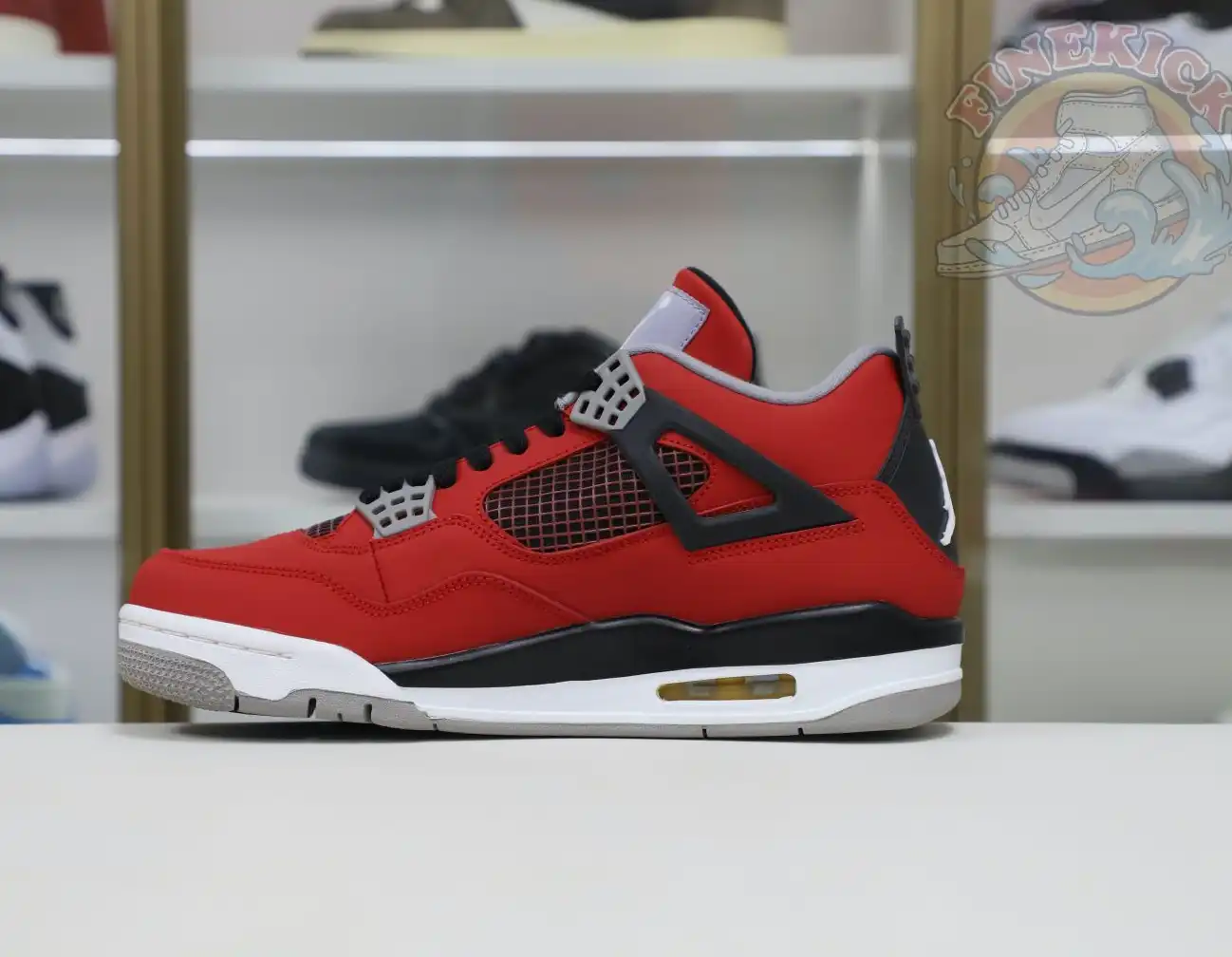 Jordan Air Jordan4 RetroToro Bravo