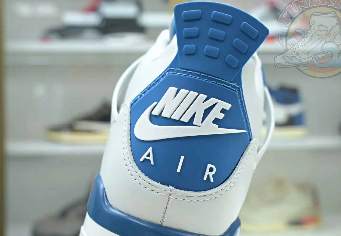 Air Jordan 4 