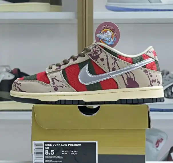 hype Nike Dunk SB Low Freddy Krueger