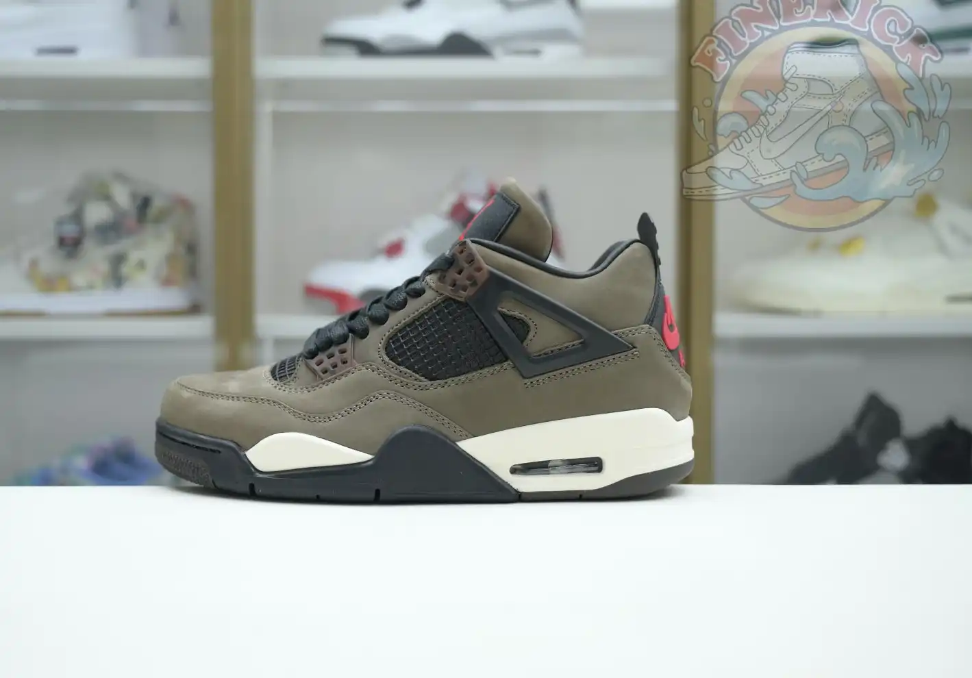 AIR JORDAN 4 RETRO COLOR