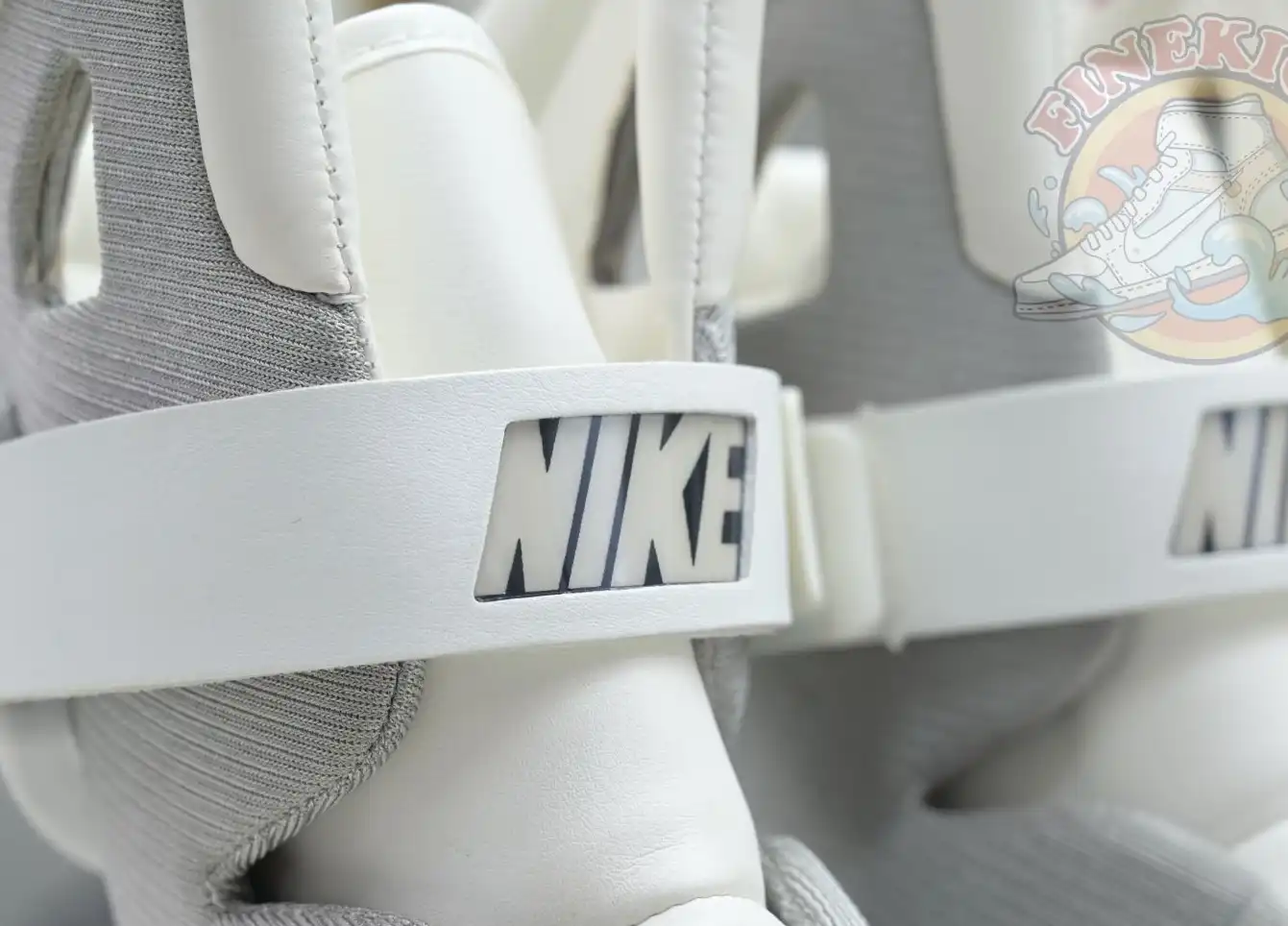 hype Nike Air MAG back to the future 2016