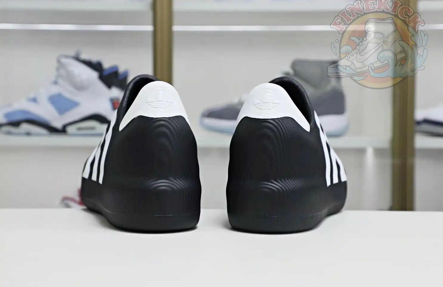 hype Adidas originals  AdiFOM  Superstar