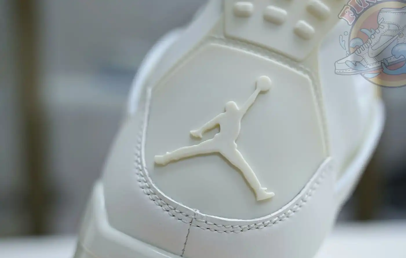 Air Jordan 4