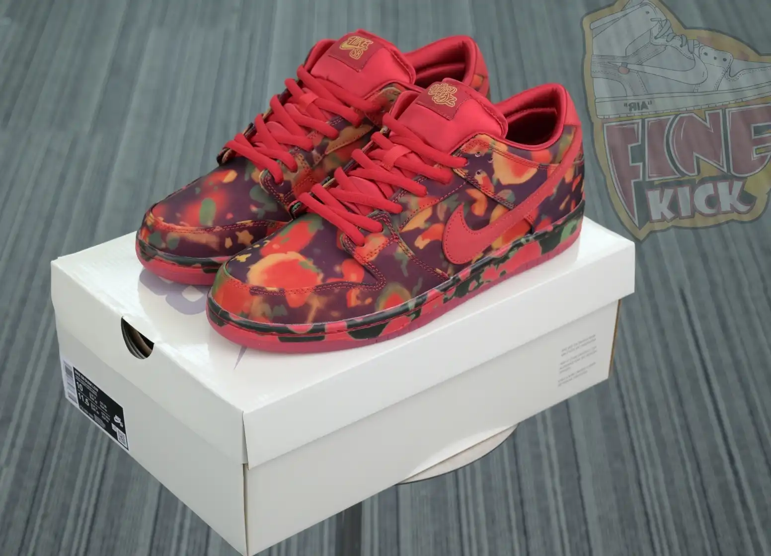 hype The Wizard of Oz x Nike SBDunk Low“Ruby Slipper”