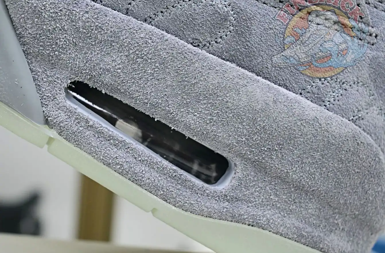 Jordan Air Jordan 4 retro kaws