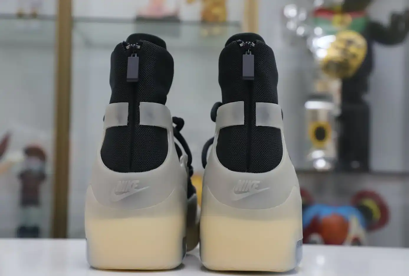 hype Nike Air Fear of God 1 string fog