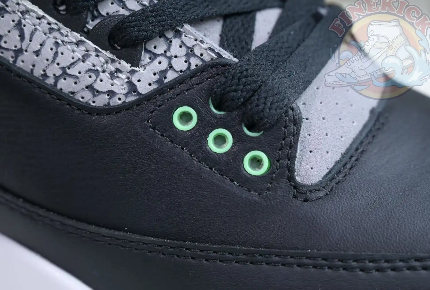 Air Jordan 3 Green Glow