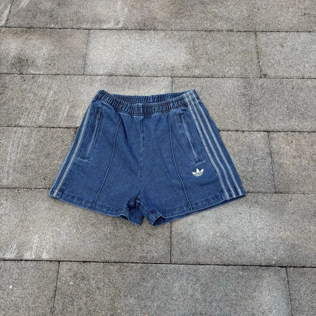 Functional Adidas Shorts 6797
