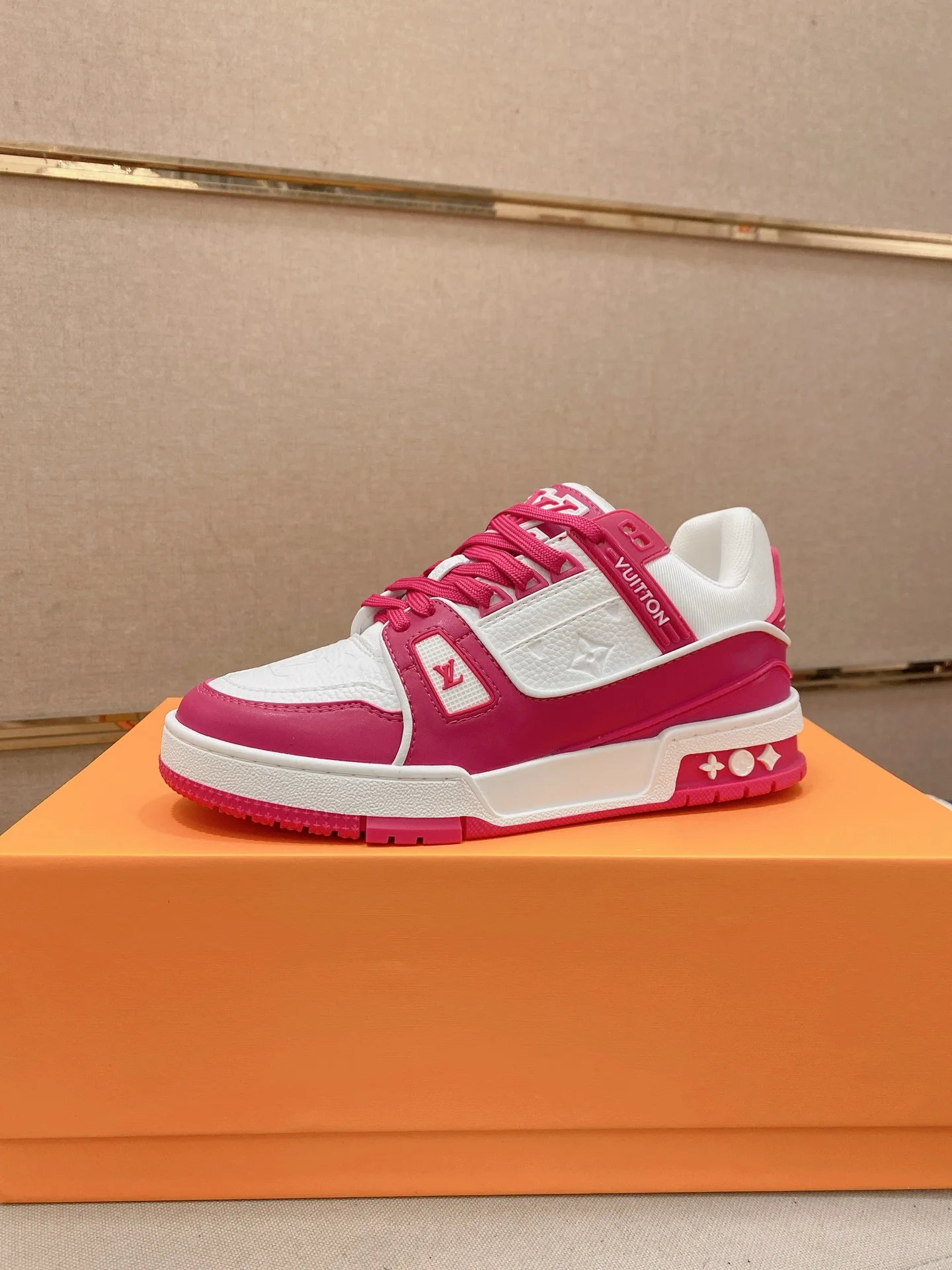 Ami Sneakers Unisex 6112