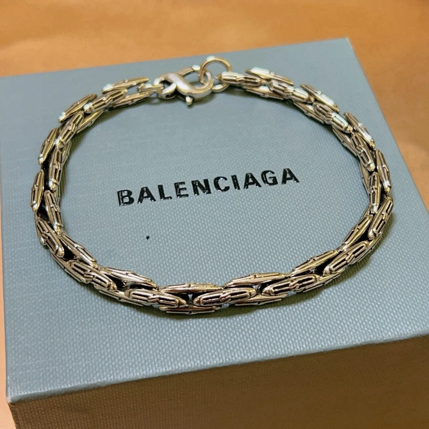 Balenciaga Bracelet Youthful 4224