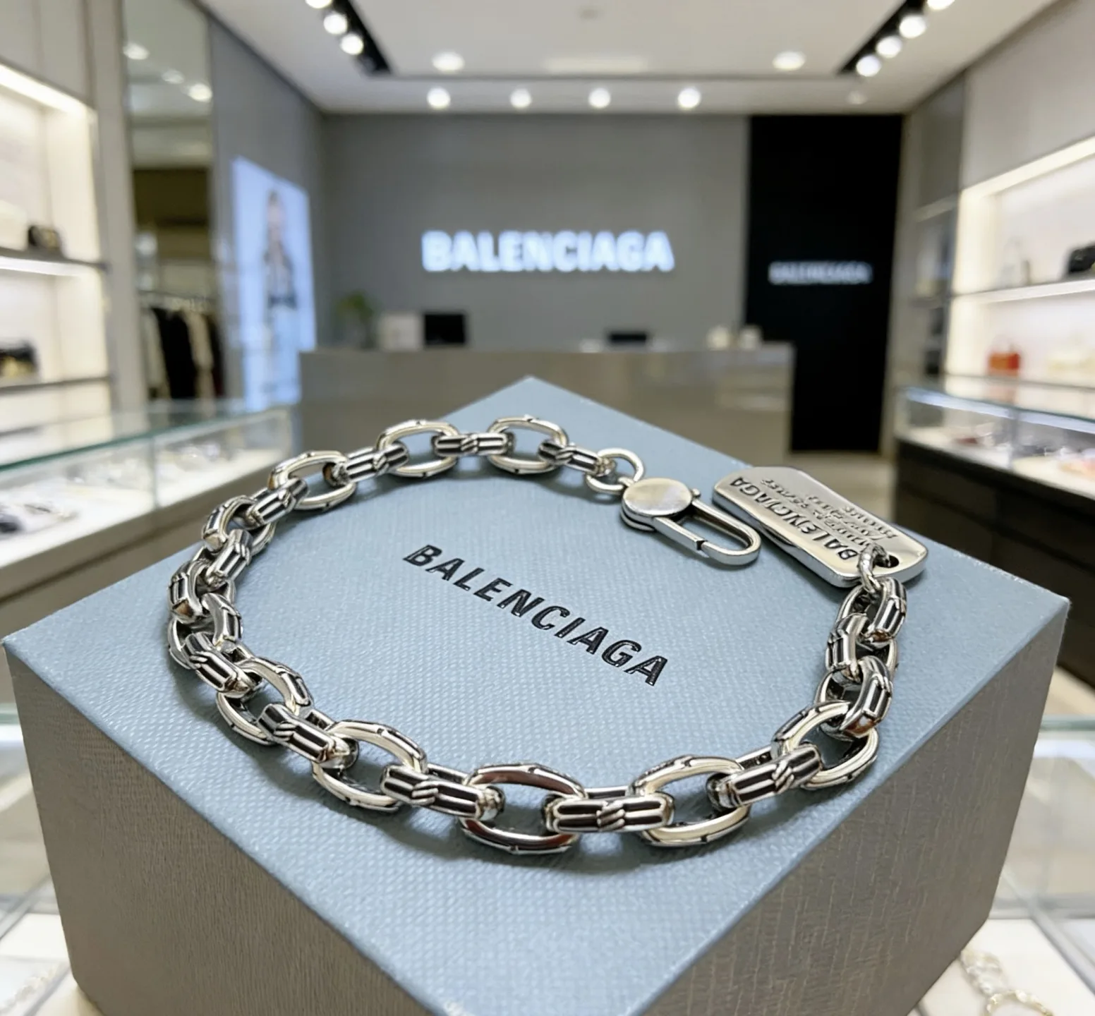 Balenciaga Bracelet Unisex 4226