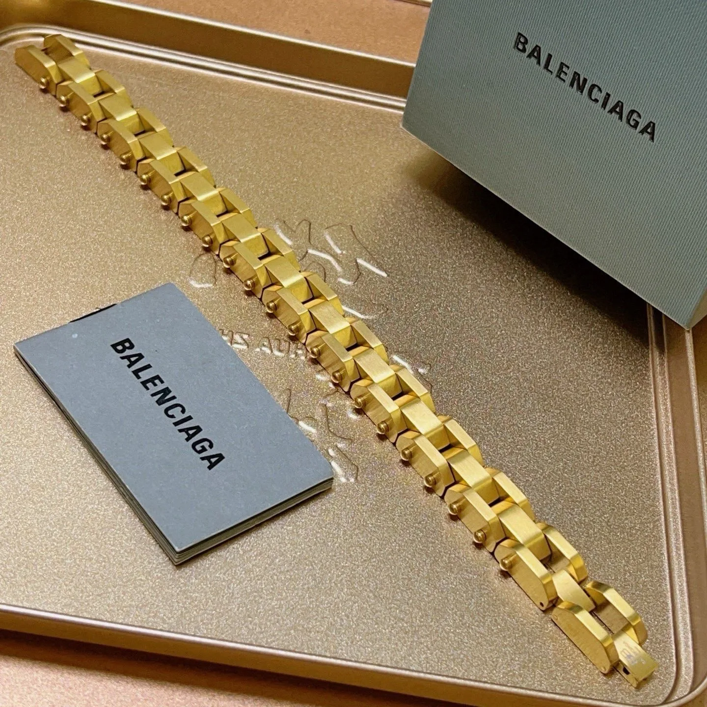 TravelReady Balenciaga Bracelet 4241