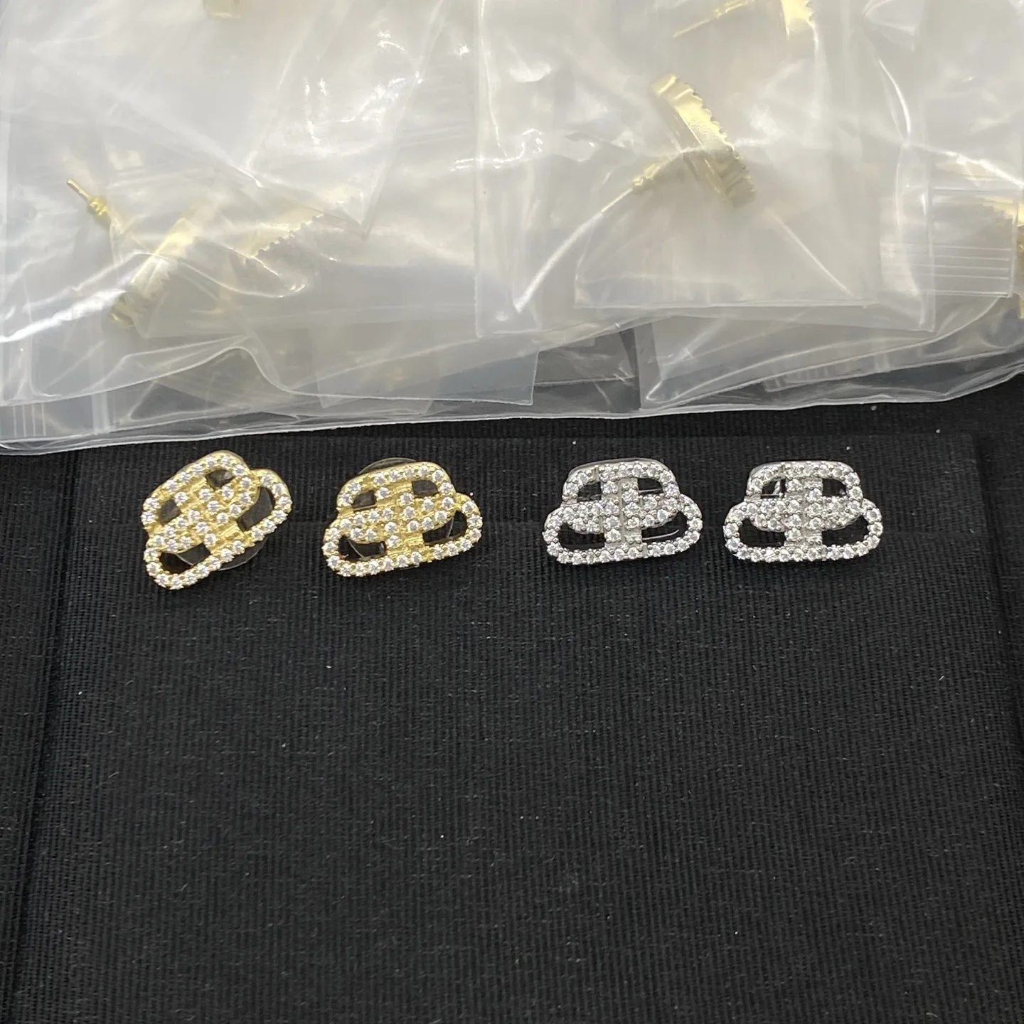 Balenciaga Earrings AllSeason 4273