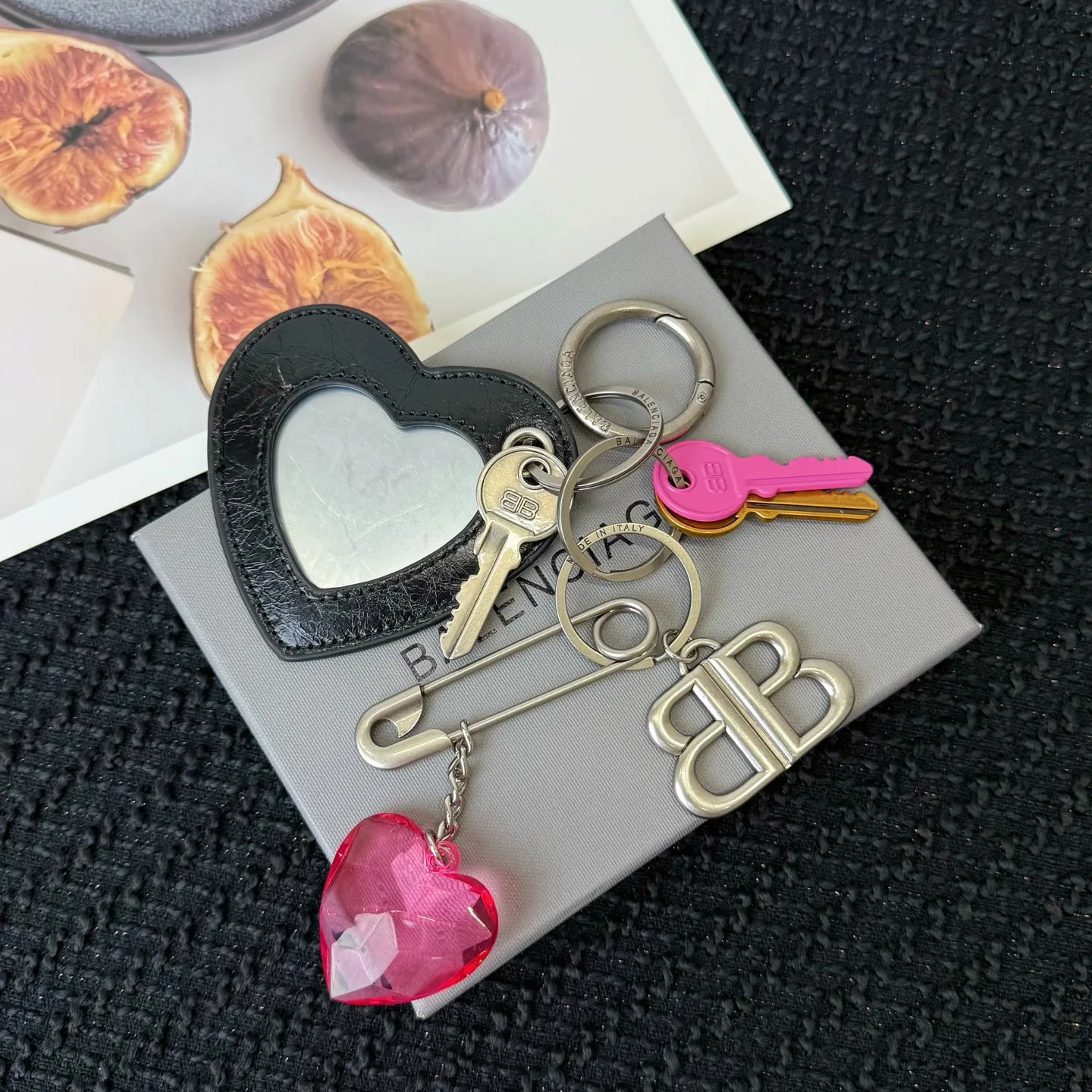ModernLook Balenciaga Keychain 4291
