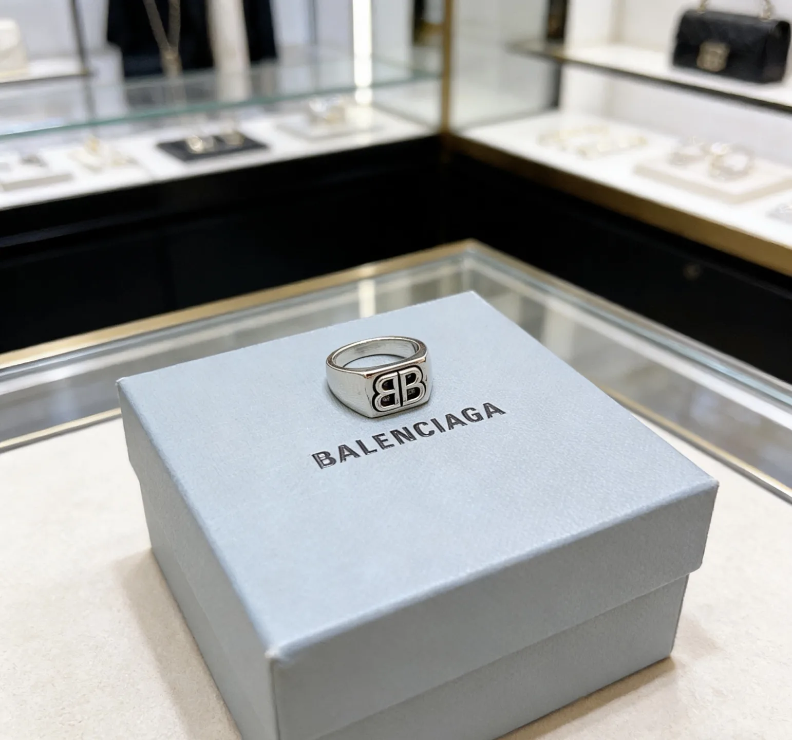 Casual Balenciaga Ring 4319