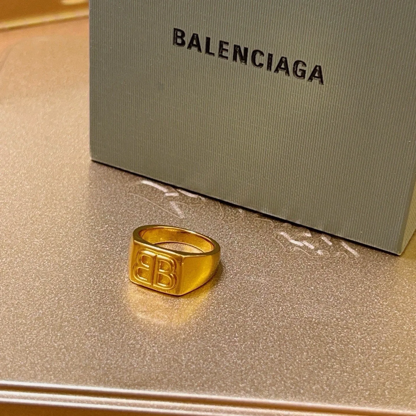 GoodFit Balenciaga Ring 4318