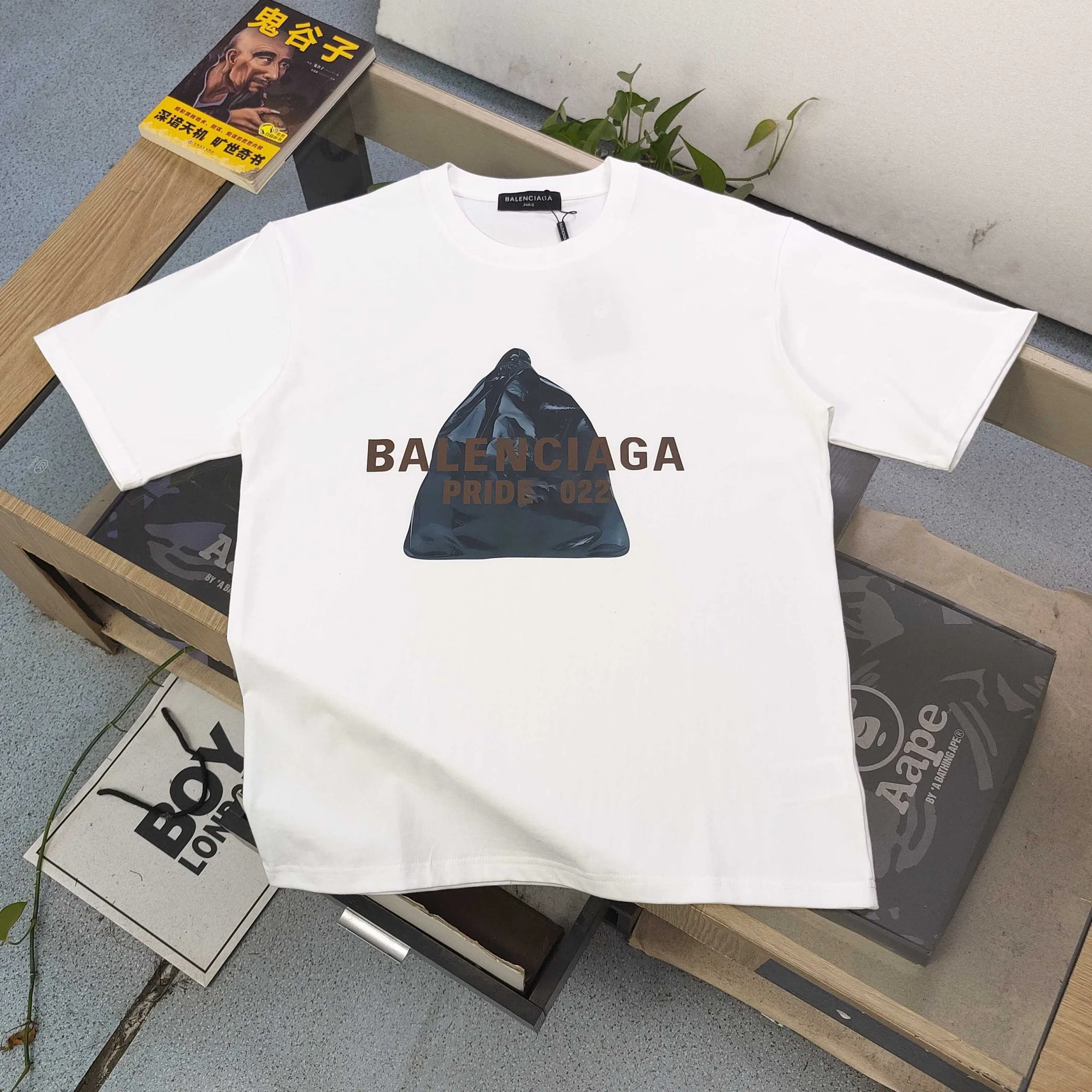 Durable Balenciaga Short Sleeves 4373