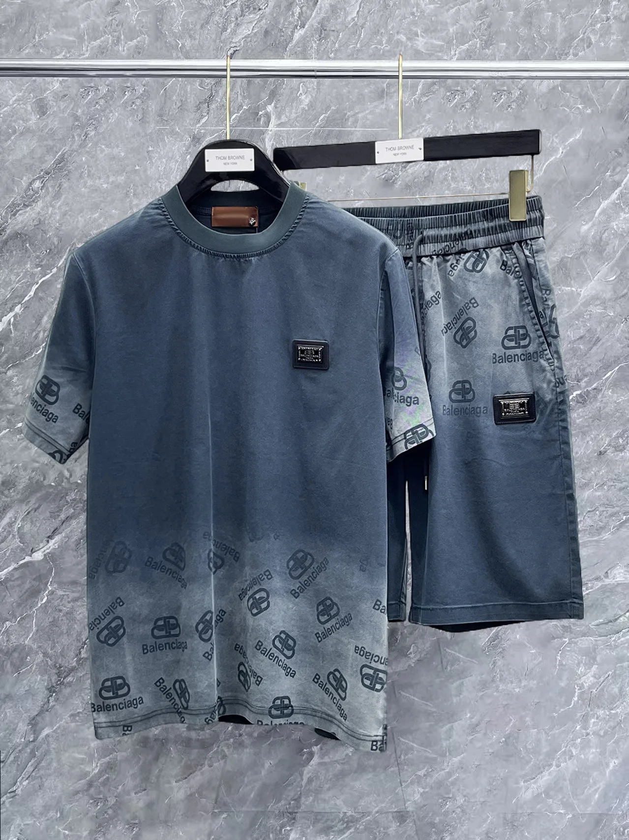 UrbanChic Balenciaga Short Sleeves 4366