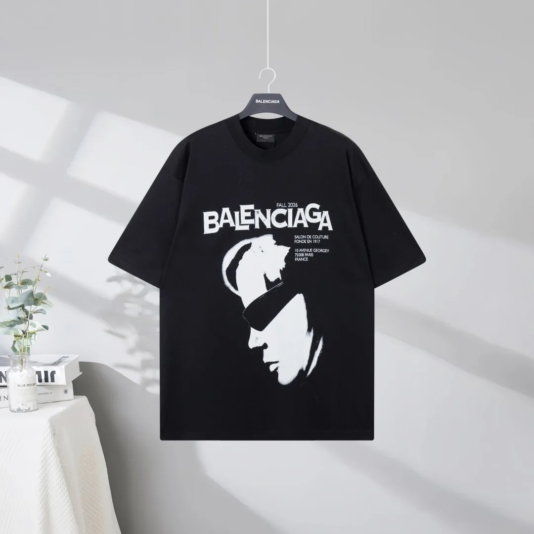 Balenciaga Short Sleeves Youthful 4432