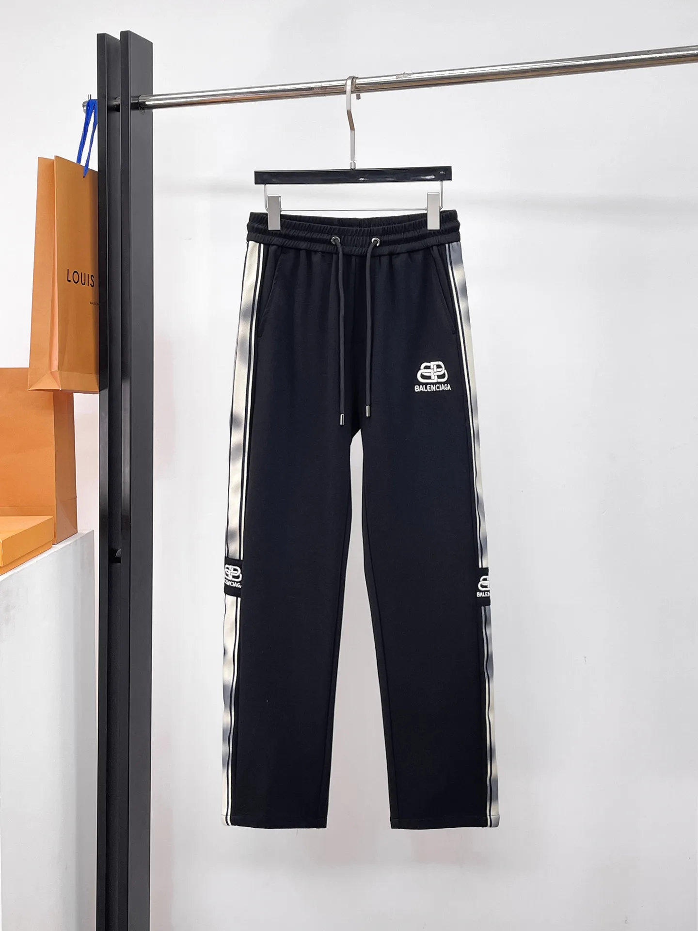 Refined Balenciaga Trousers 4546