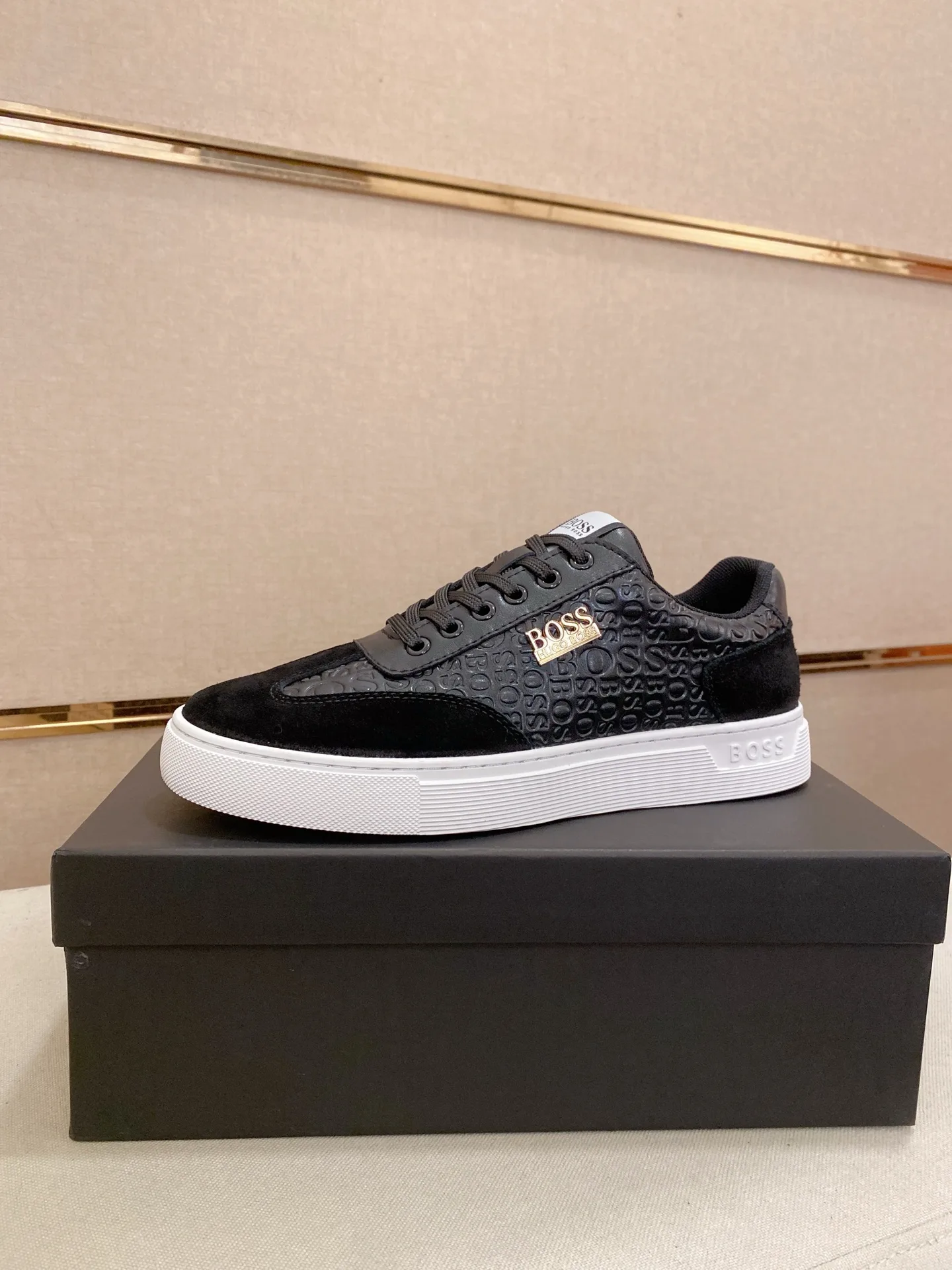 WellDesigned Boss  Shoes 6373