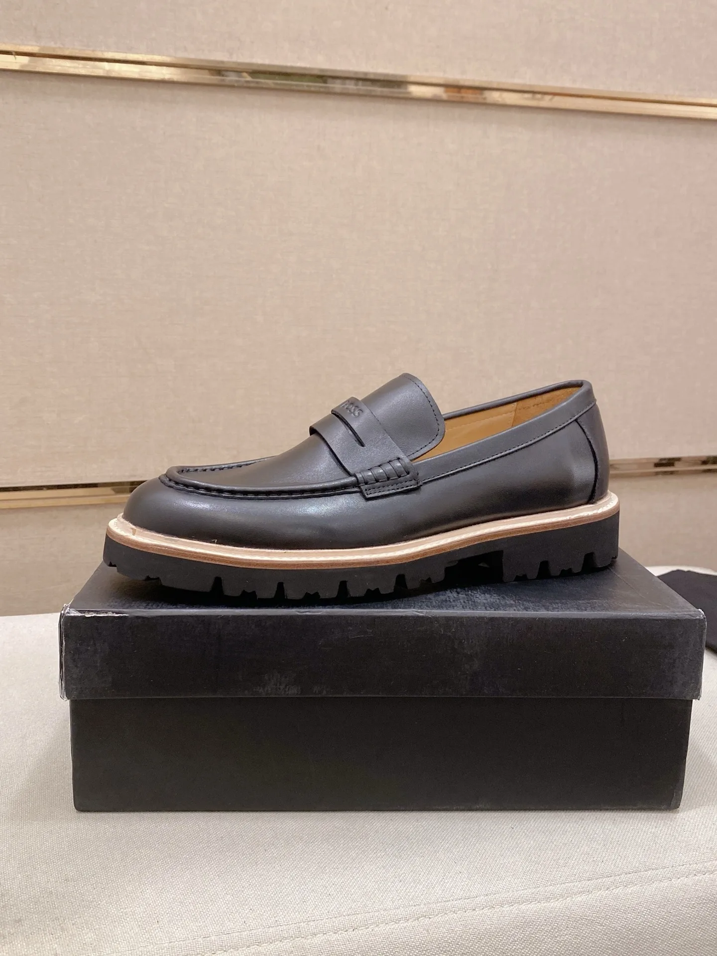 Bold Boss Leather Shoes 6391