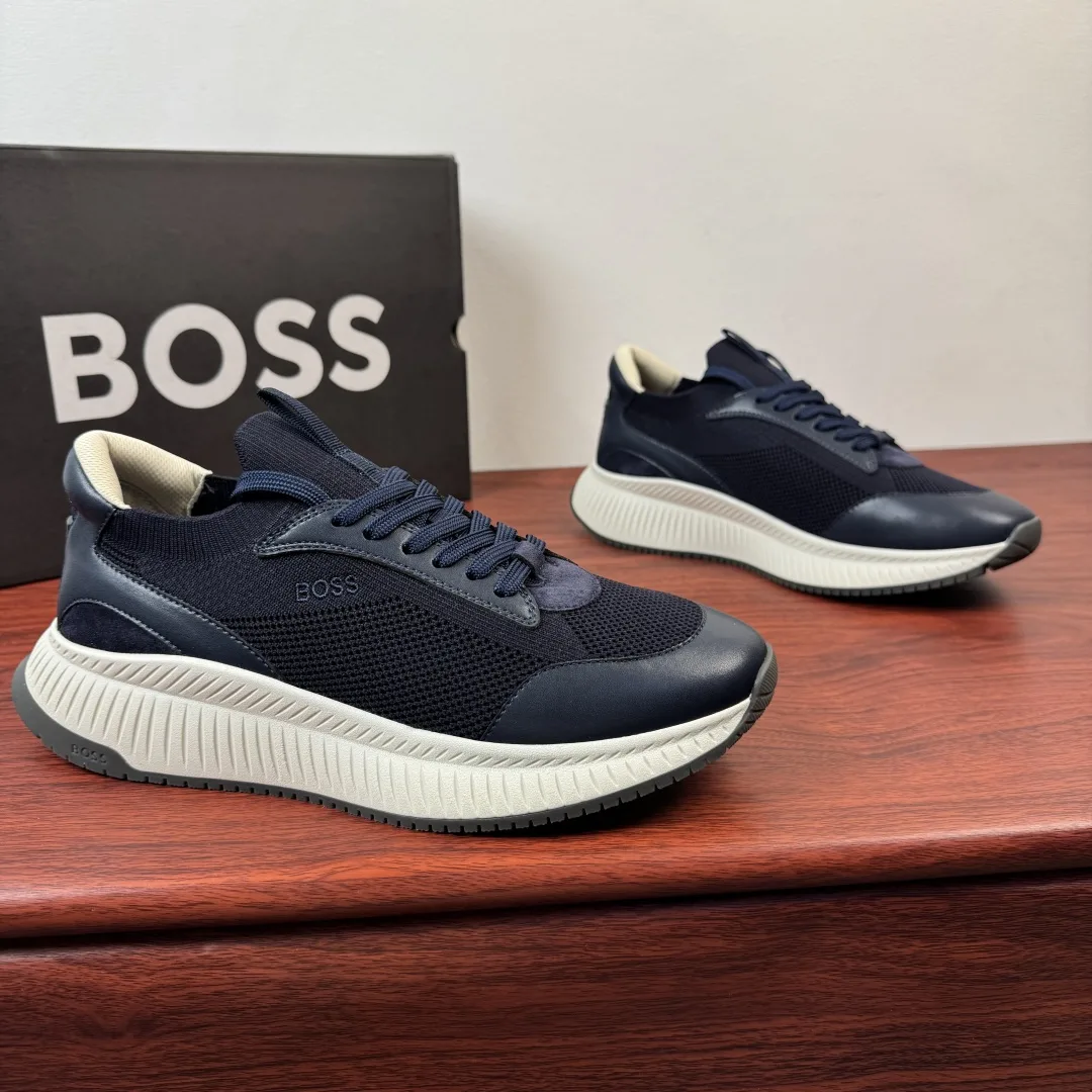 Lightweight Boss Sneakers 6409