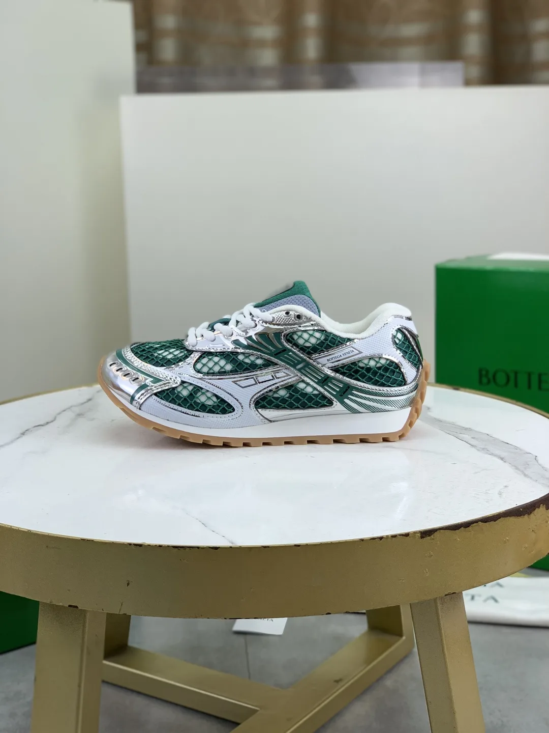 GoodFit Bottega Veneta Sneakers 7358