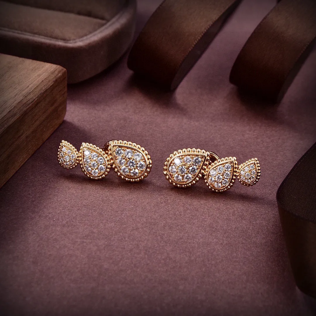 Breathable Boucheron Earrings 7681