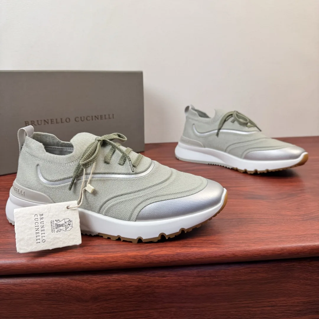Elegant Brunello Cucinelli Sneakers 6020