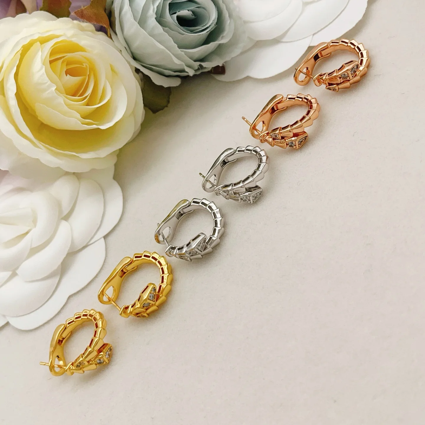 Bvlgari Earrings Packable 5099