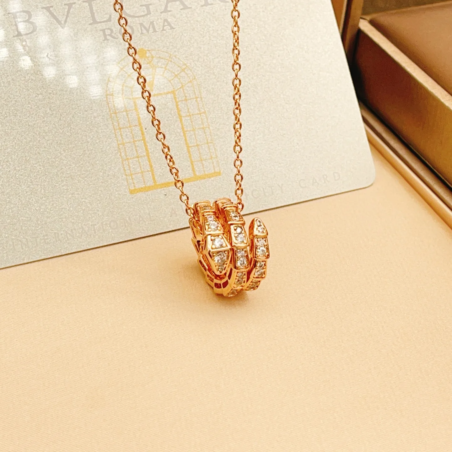 Bvlgari Necklace Resilient 5199
