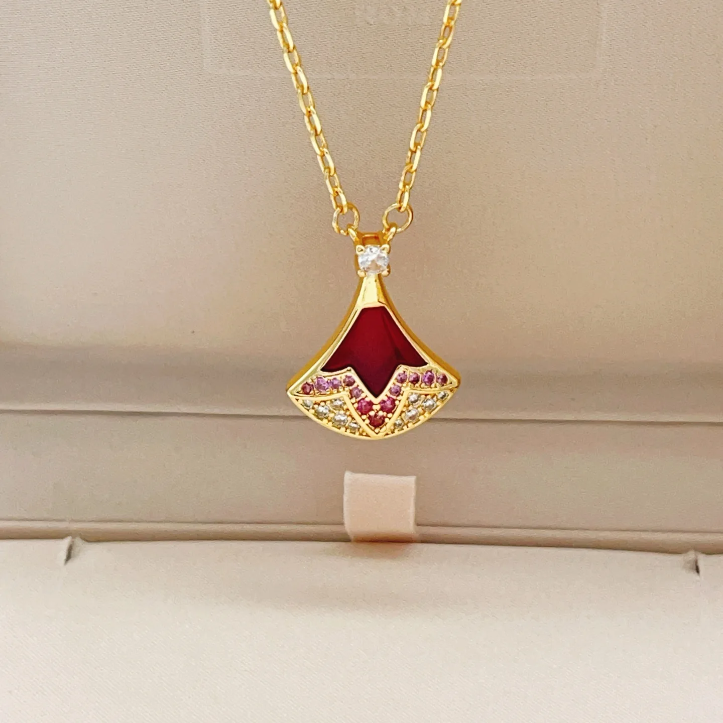 Bvlgari Necklace Trendy 5178
