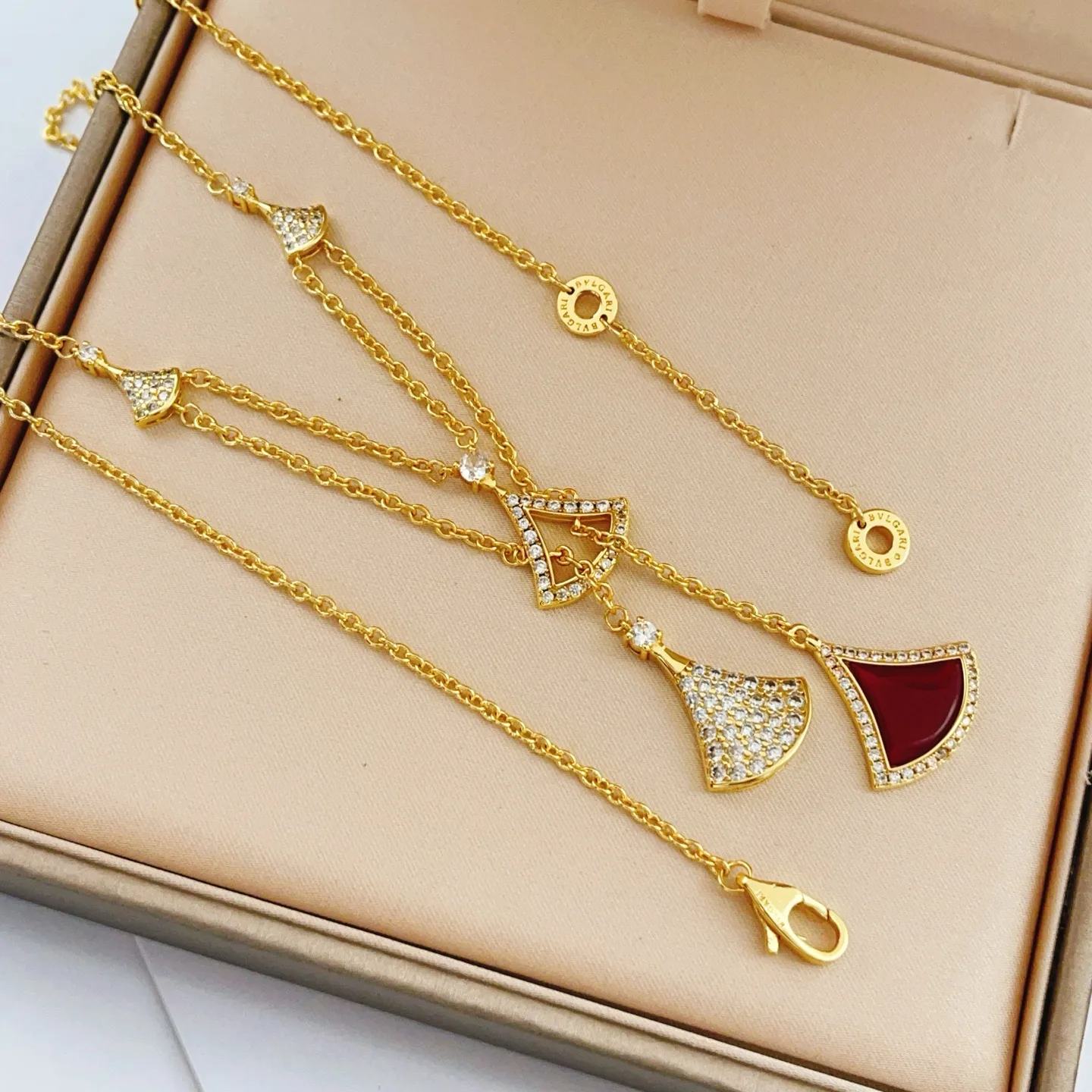 Bvlgari Necklace TimelessDesign 5106