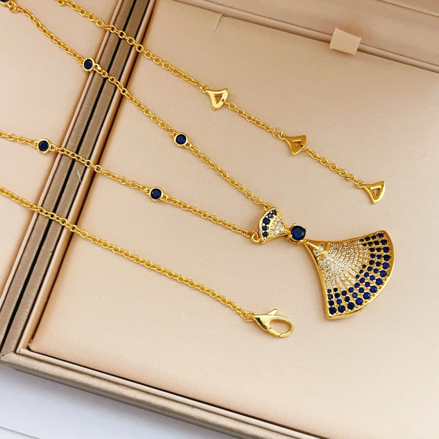 Bvlgari Necklace DailyWear 5109
