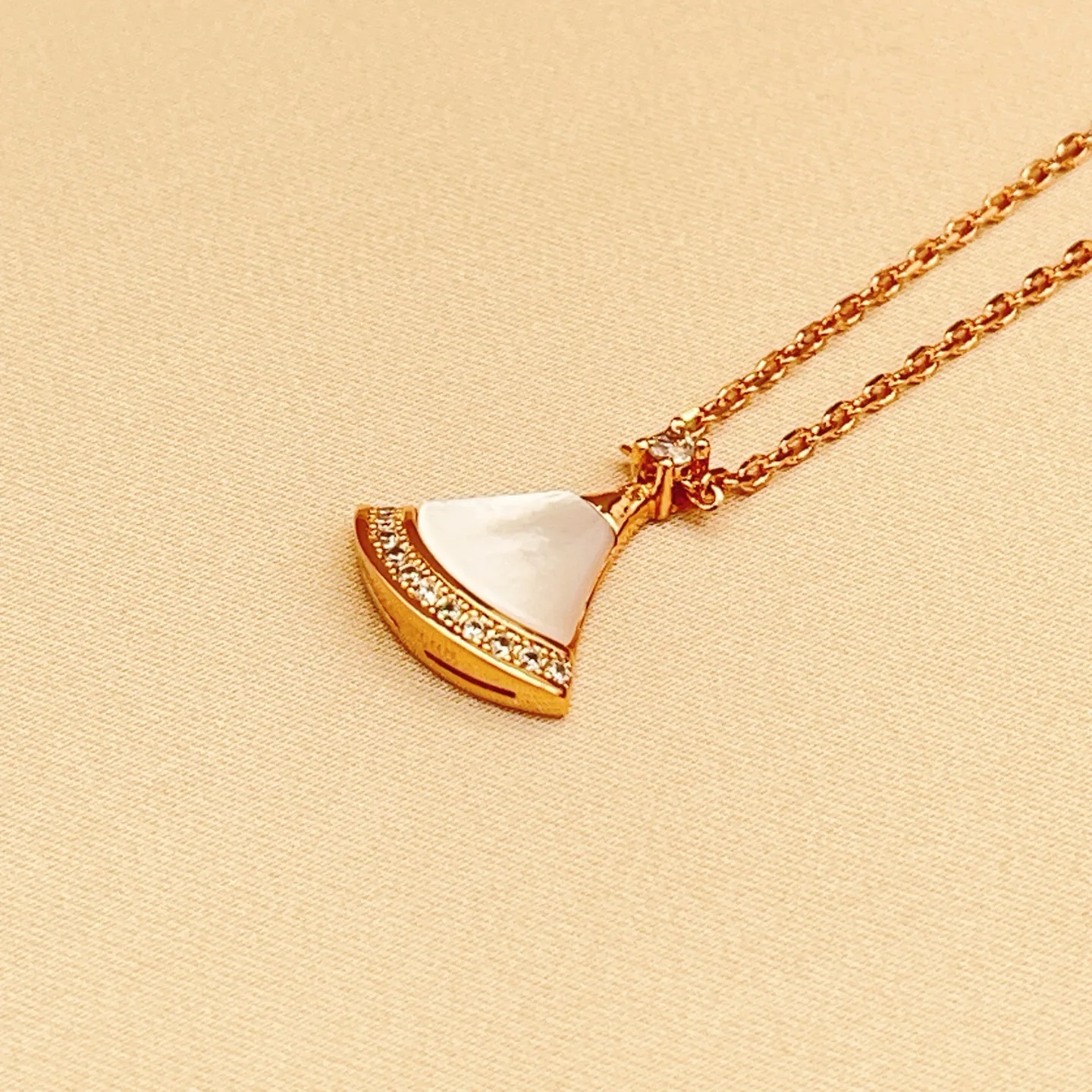 Bvlgari Necklace Unisex 5155