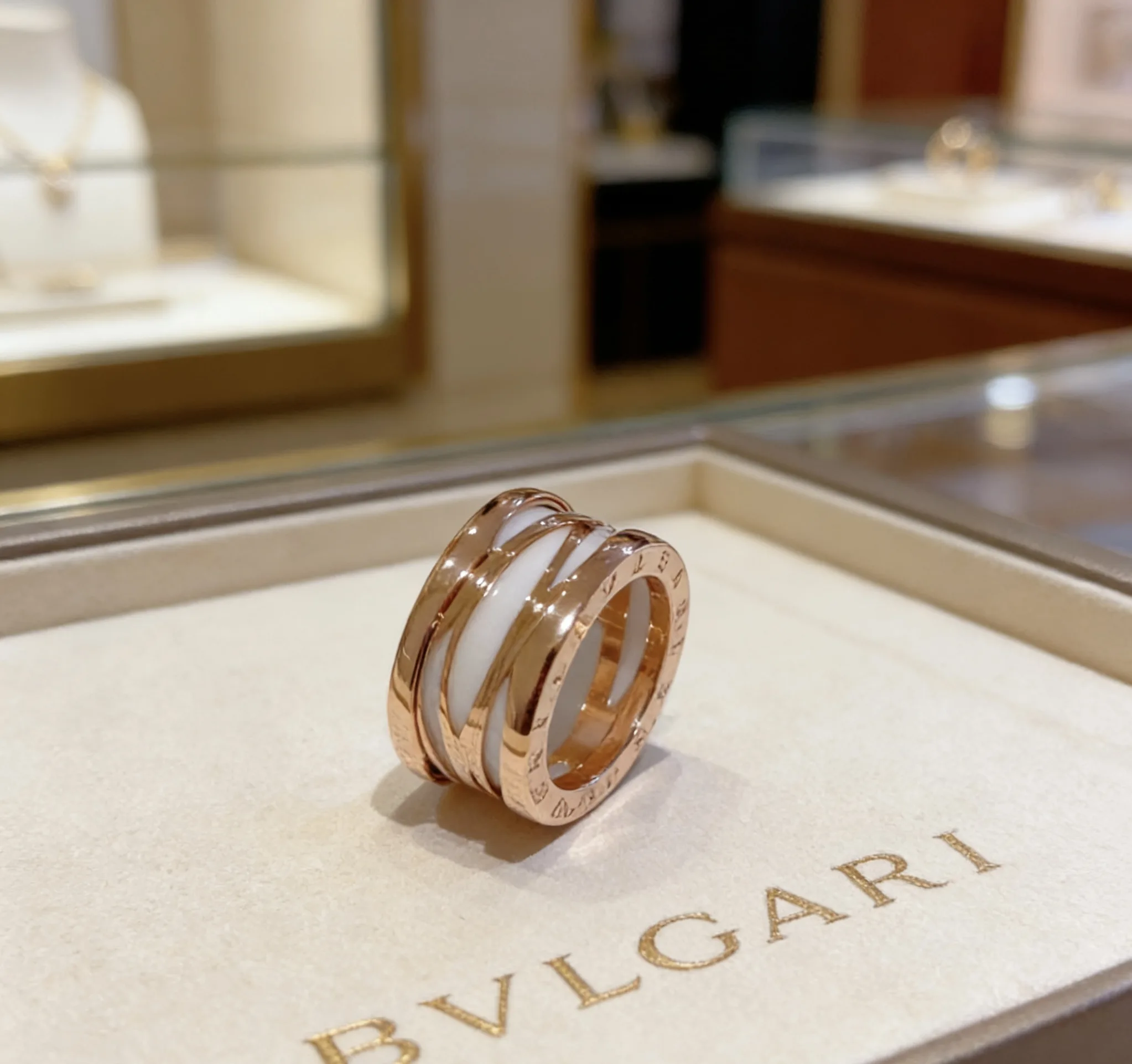 Soft Bvlgari Necklace 5125