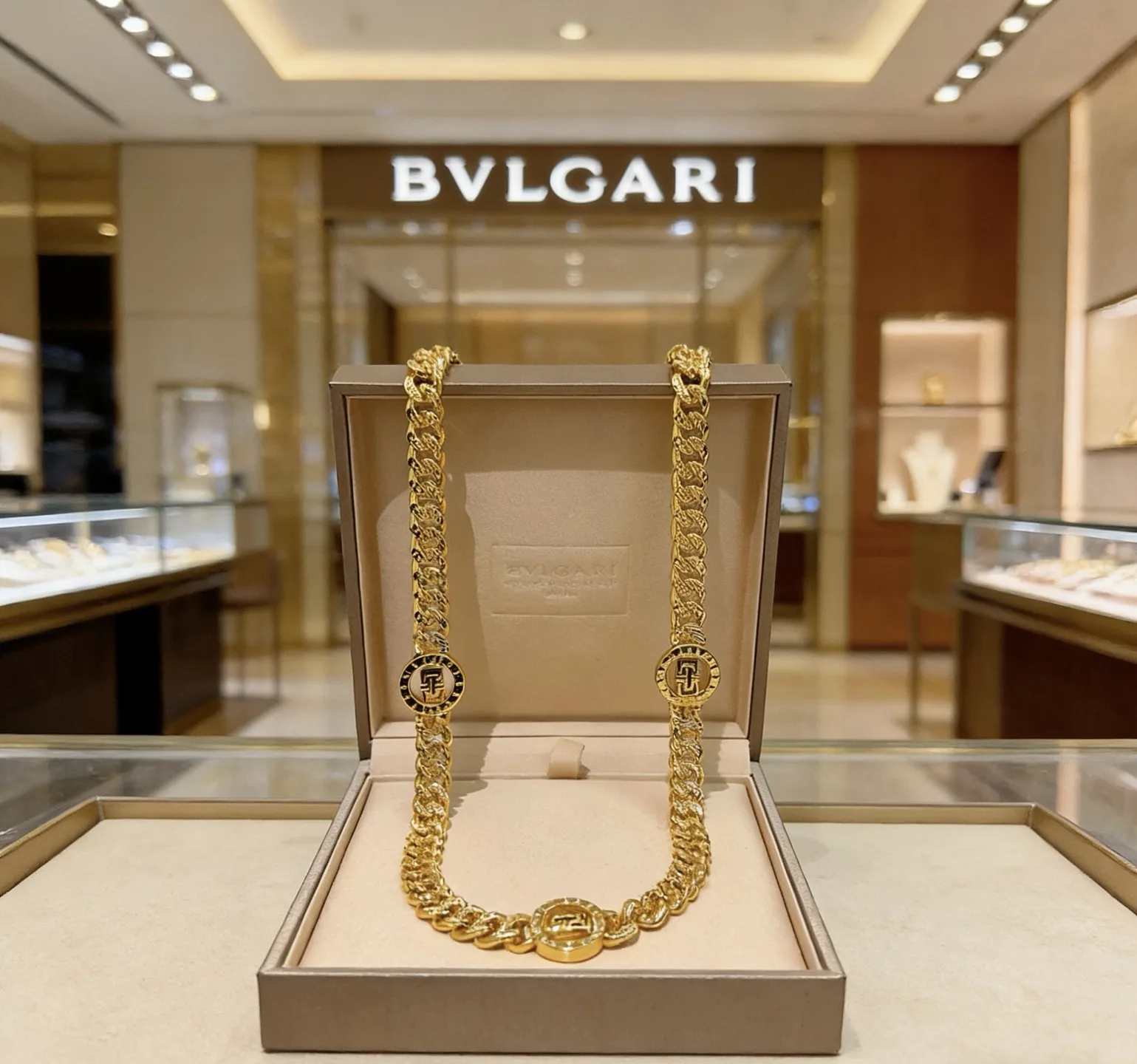 Bvlgari Necklace Practical 5142
