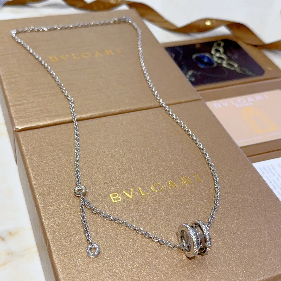 Sophisticated Bvlgari Necklace 5118