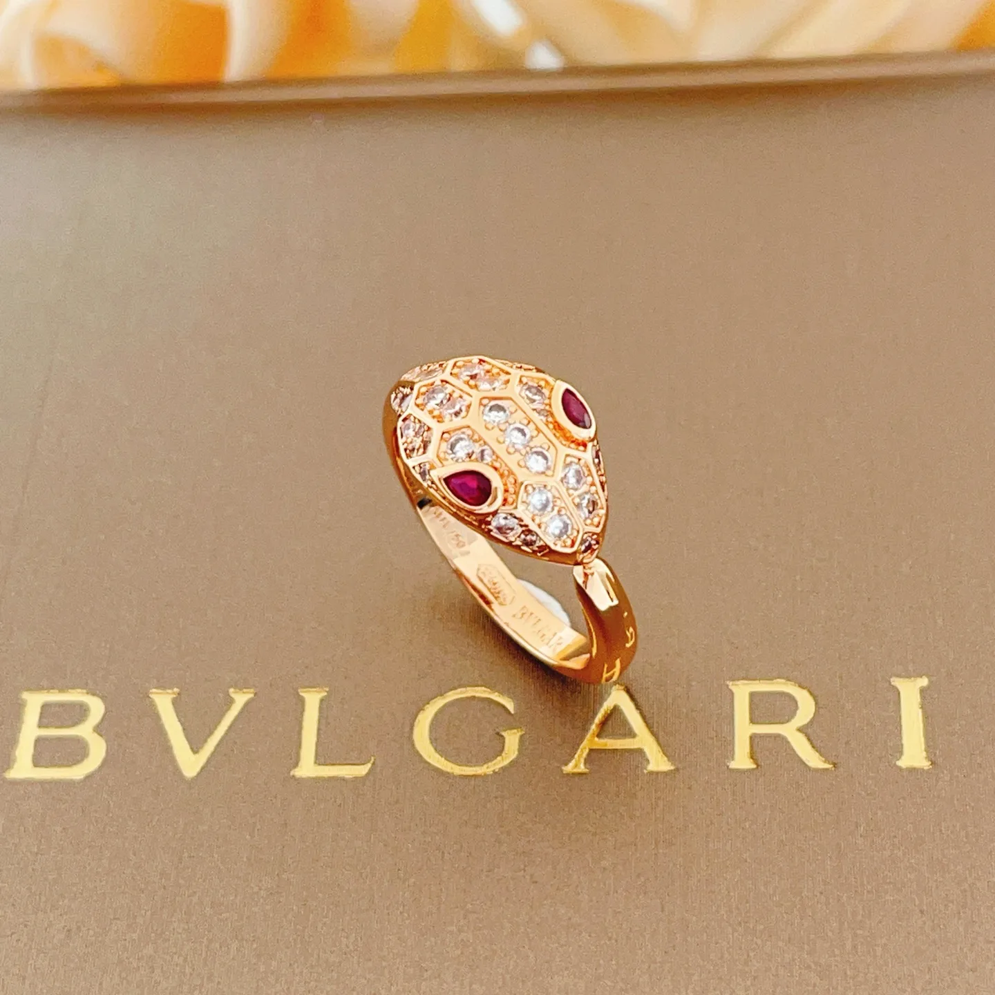 Bvlgari Ring Classic 5252