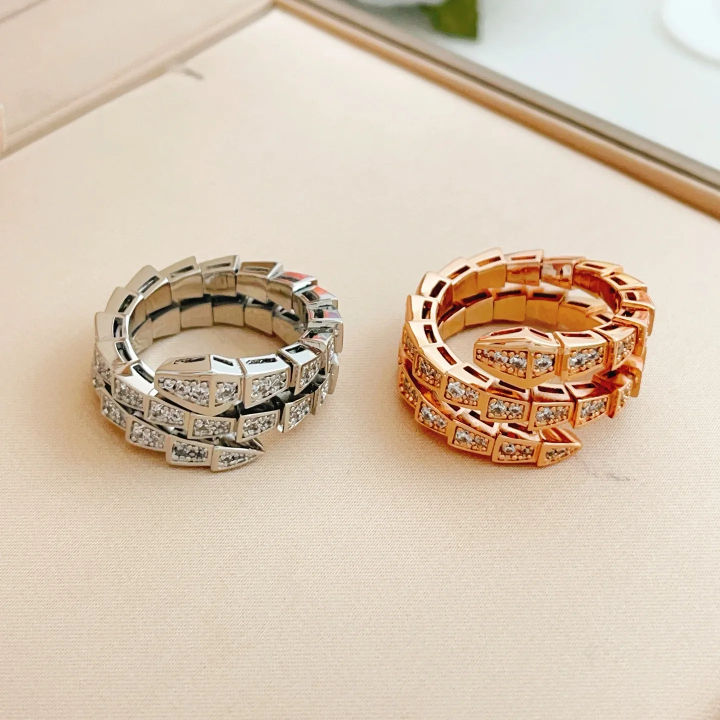 Compact Bvlgari Ring 5214