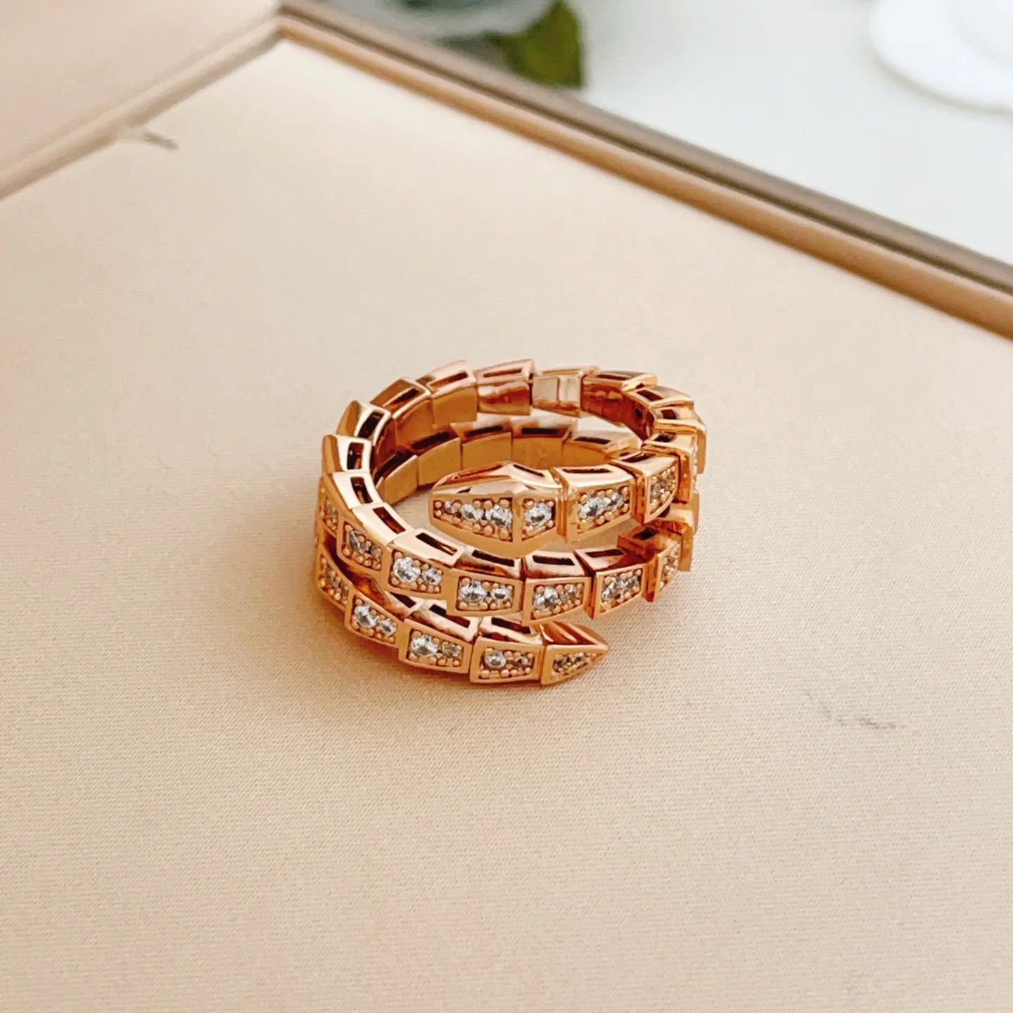 HighPerformance Bvlgari Ring 5211