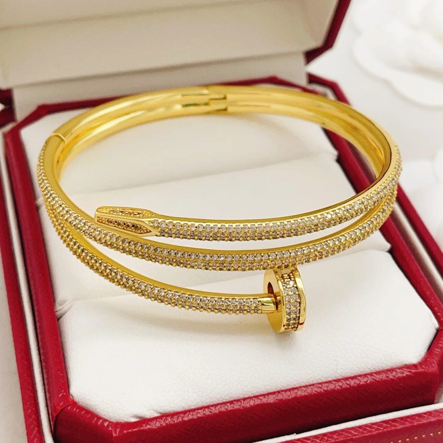 Cartier Bracelet TechFriendly 5022