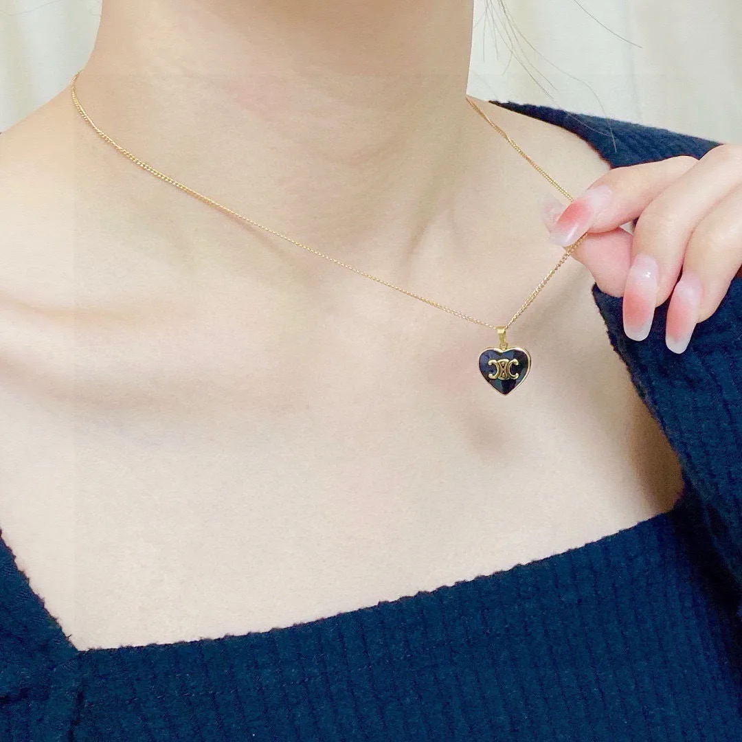 UrbanChic Celine Necklace 5847